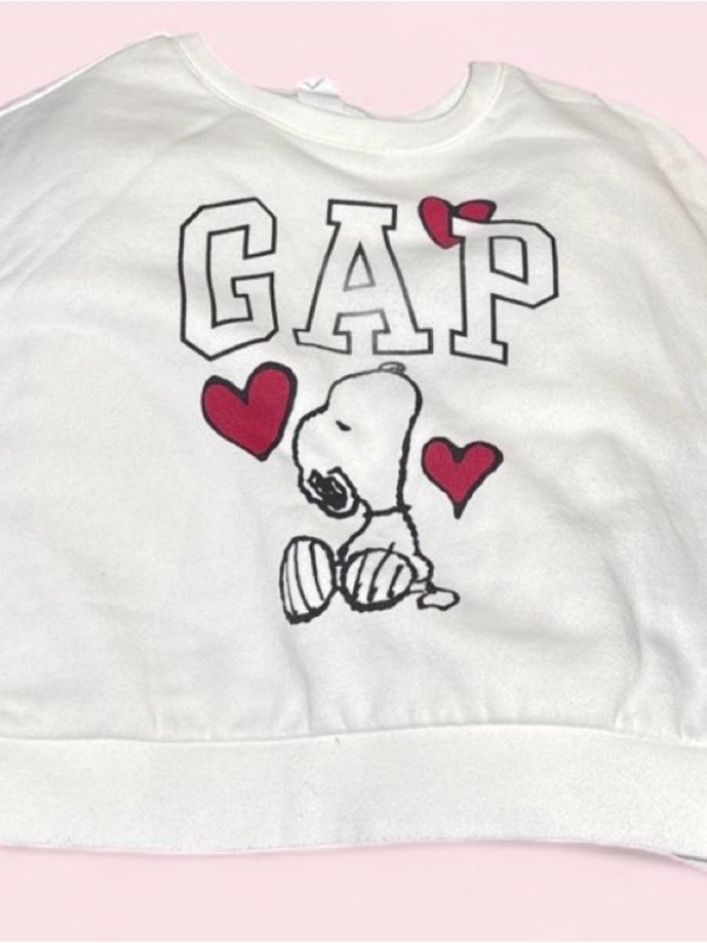 GAP White Snoopy Heart Pullover with Red Accents